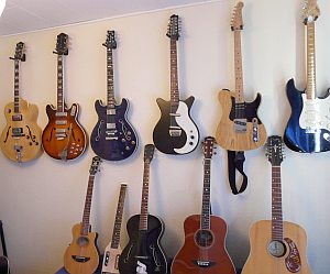 De fleste af Jans guitarer